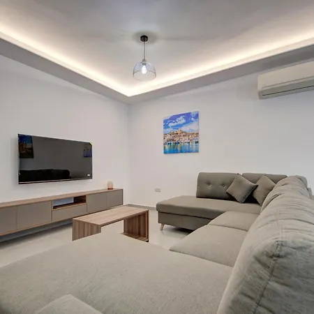 Comfort, Stylish 2br With Balconies By 360 Estates Apartman