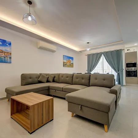 Apartman Comfort, Stylish 2br With Balconies By 360 Estates *